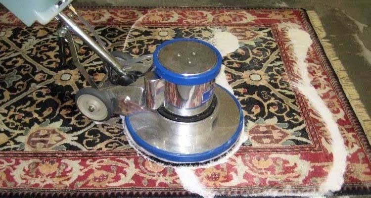 راهنمای انتخاب بهترین قالیشویی برای جلوگیری از آسیب به فرش